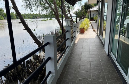 Khlong Khuean House | Rainbow Arokaya Welness Resort
