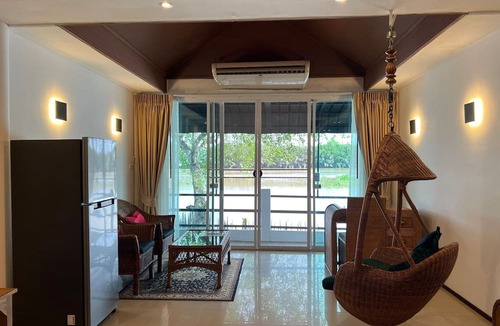 Khlong Khuean House | No8 Double Suite, Rainbow Arokaya Welness Resort
