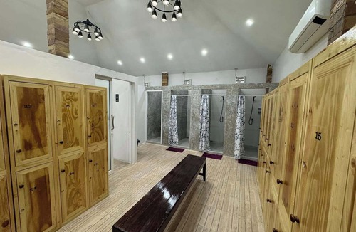 Nong Prue Hotel | Paradise Resorts & Sauna