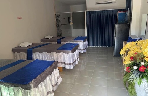 Nong Prue Hotel | Paradise Resorts & Sauna