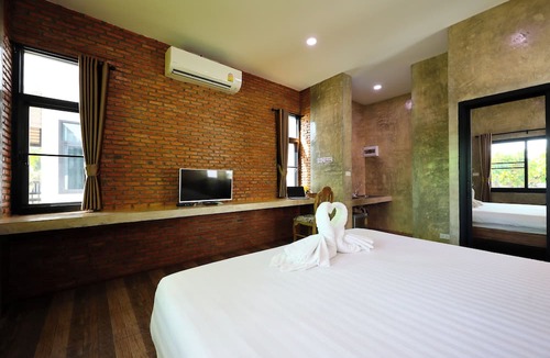 Saraphi Resort | Chiang Mai Garden Bungalows
