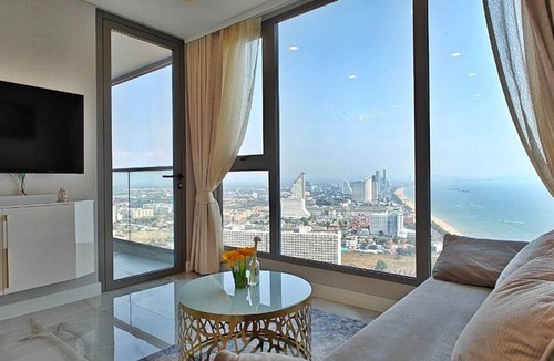South Pattaya Villa | CopacabanaJomtien Condo PrivatePool CBJ1