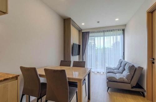 Laguna Villa | Prime Location 1BR Near Beach Club C240