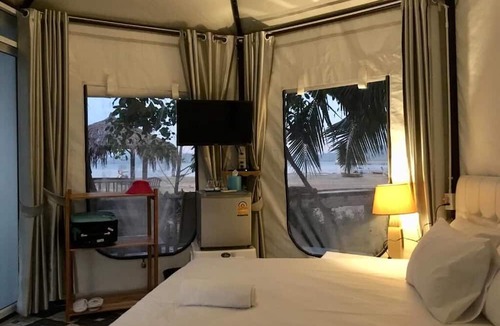 Ko Mook Hotel | Mook Montra Resort Seafront