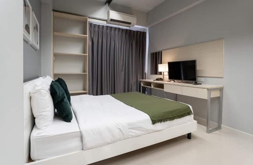 Thanon Phetchaburi Hotel | LKN Residence