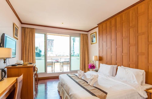 Phra Athit Hotel | New Siam Riverside