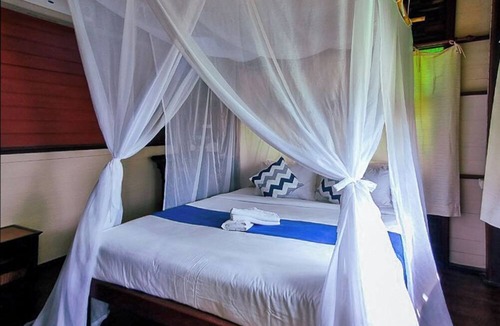 Khanom Hotel | Baan Thong Ching Resort