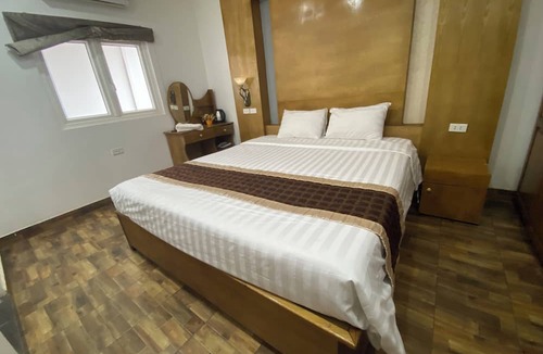 Vang Vieng Hotel | Vang Vieng Golden Lotus Hotel
