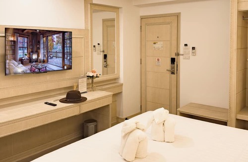 Bang Phli Hotel | Golden Empire Suvarnabhumi Hotel