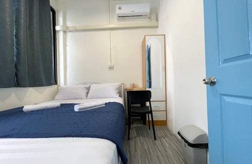 China Town House | Moon PiTi