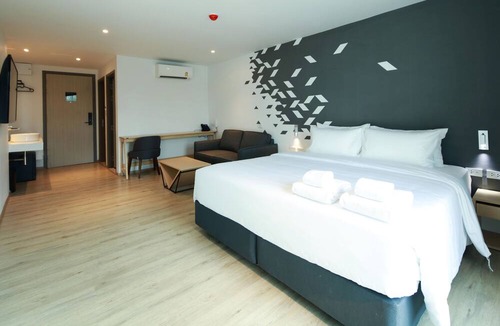 Khlong Kluea Hotel | KOO Hotel