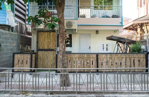Sao Chingcha House | Canal View Lo-ha Contactless Check-in
