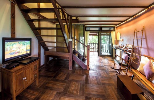 Wang Nam Khiao Resort | Village Farm & Winery