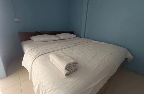 Nong Prue Hotel | Suksabai Raiwan And Pool Villa