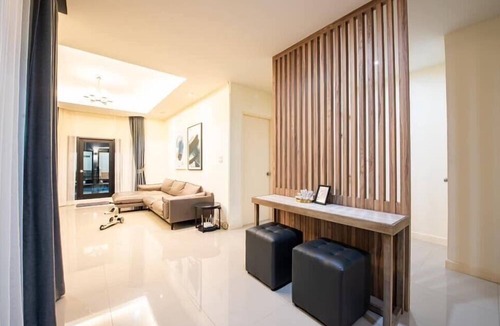 Bang Sare Villa | Level Flow pool villa Pattaya