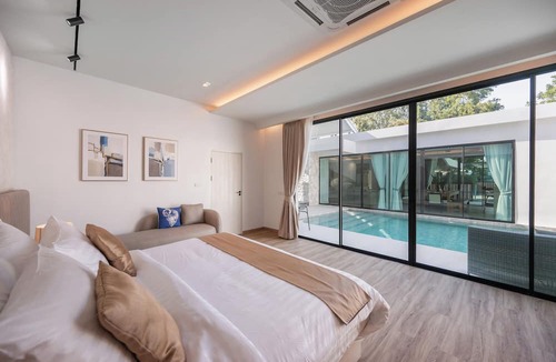 Na Chom Thian Villa | Mövenpick Pool Villa 6BR