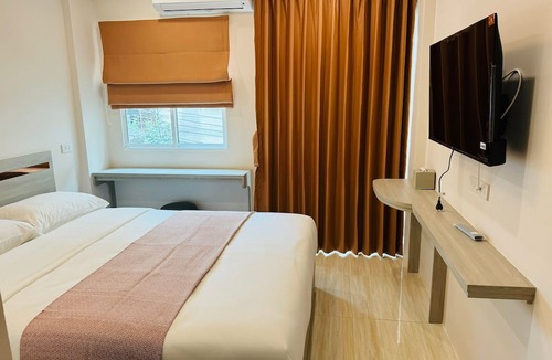 Khlong San Apartment | Icon Dome Bangkok