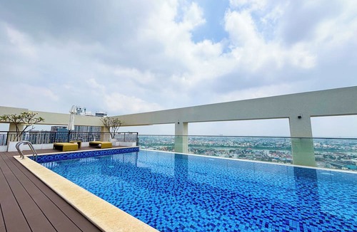 Mean Chey Apartment | Versailles Square by Soben Homes
