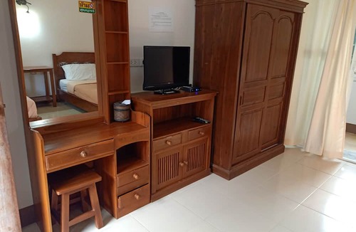 Ban Tom Hotel | Phumchan Place Hotel