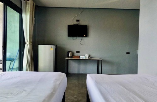Plai Phraya Hotel | OYO 75530 By the dam cafe and farmstay