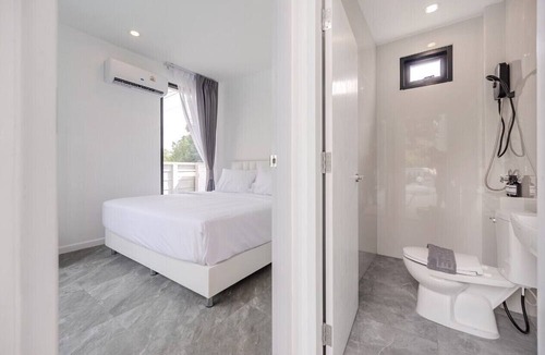 Bang Sare House | Gina Poolvilla90 Pattaya-Bangsaray beach