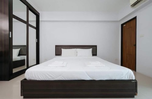 Bang Pla Ma Hotel | Creston Grand