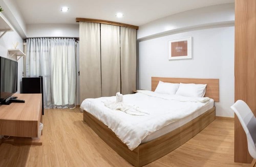 Bang Pla Ma Hotel | Creston Grand