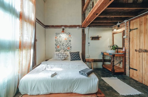 Chiang Klang Resort | The River Runs Chiang Klang