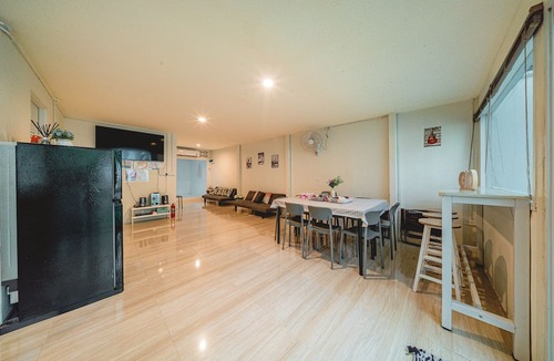 Ban Chang Hotel | GAO Phala beachfront hostel & pool villa