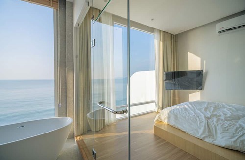Takat Ngao Villa | Aadhitiya Private Pool Villas