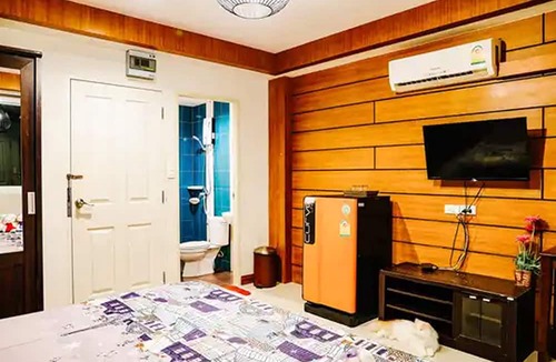 Ban Bang Saen Hotel | Sleep Hotel