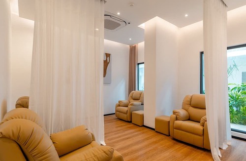 Choeng Thale Hotel | Radisson Resort Layan Phuket
