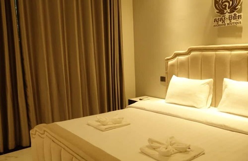Kampot Hotel | SoursdeiSawadeeBoutique