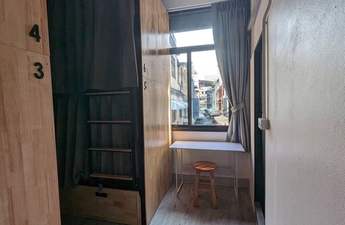 Silom Hostel | Urban Jungle Hostel