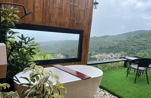 Mae Rim Resort | CR farm stay