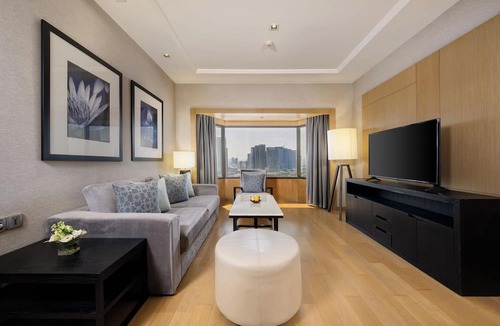 Chatuchak Hotel | Centara Grand at Central Plaza Ladprao Bangkok