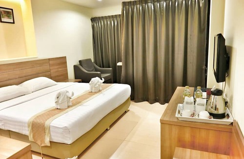 Khanna Yao Hotel | Viva Residence