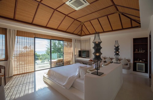 Sihanoukville City Centre Resort | The Royal Sands Koh Rong