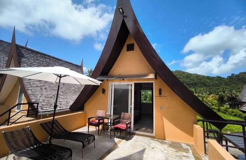 Klong Son Villa | 4 Bedroom Deluxe Beach Villa 21c, Blue Haven Bay Resort