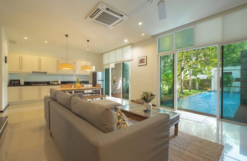 Cherngtalay Villa | 3BR Villa with Private Pool in Bang Tao