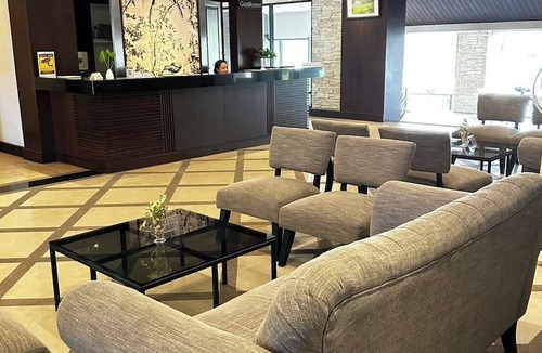 Nakhon Chai Si Hotel | Suwan