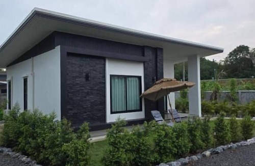 Doi Hang House | Serene Bungalow Retreat With Pool View in Chiang Rai