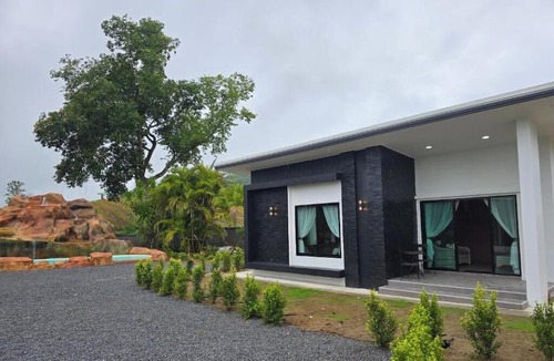 Doi Hang House | Serene Bungalow Retreat With Pool View in Chiang Rai