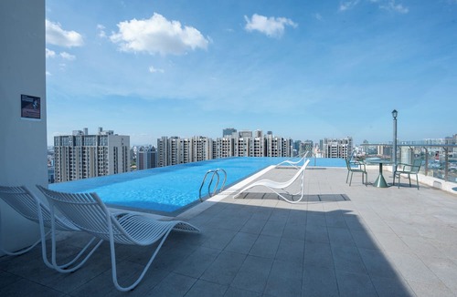 Ruessei Kaev Hotel | MERIDIAN Inn RESIDENCE