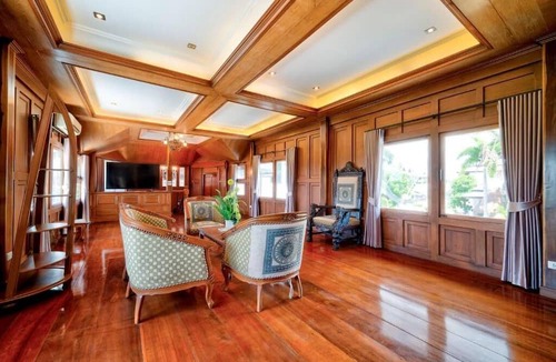 Nong Pla Lai Villa | Villa Nautica Pattaya - 4BR Pool Villa With Private Boathouse