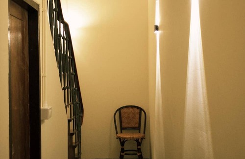 Wang Burapha Phirom House | Room With a Temple View