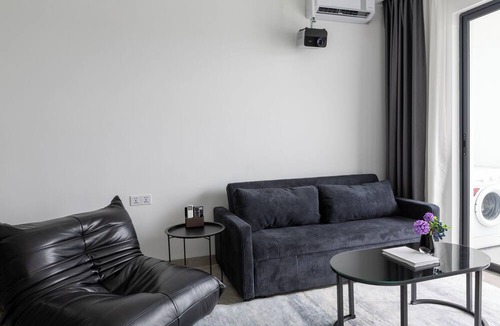 Daun Penh Hotel | Mecon Hotel