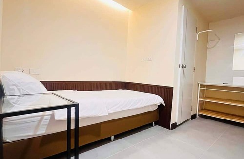 Embassy District House | EAIN WORKplusSTAY