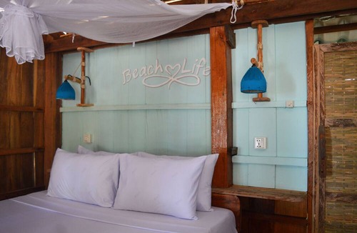 Koh Rong Hotel | Palm Beach Bungalow Resort