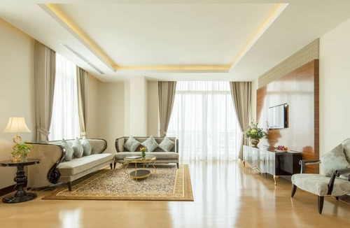 Mukh Kampul Hotel | Garden City Hotel